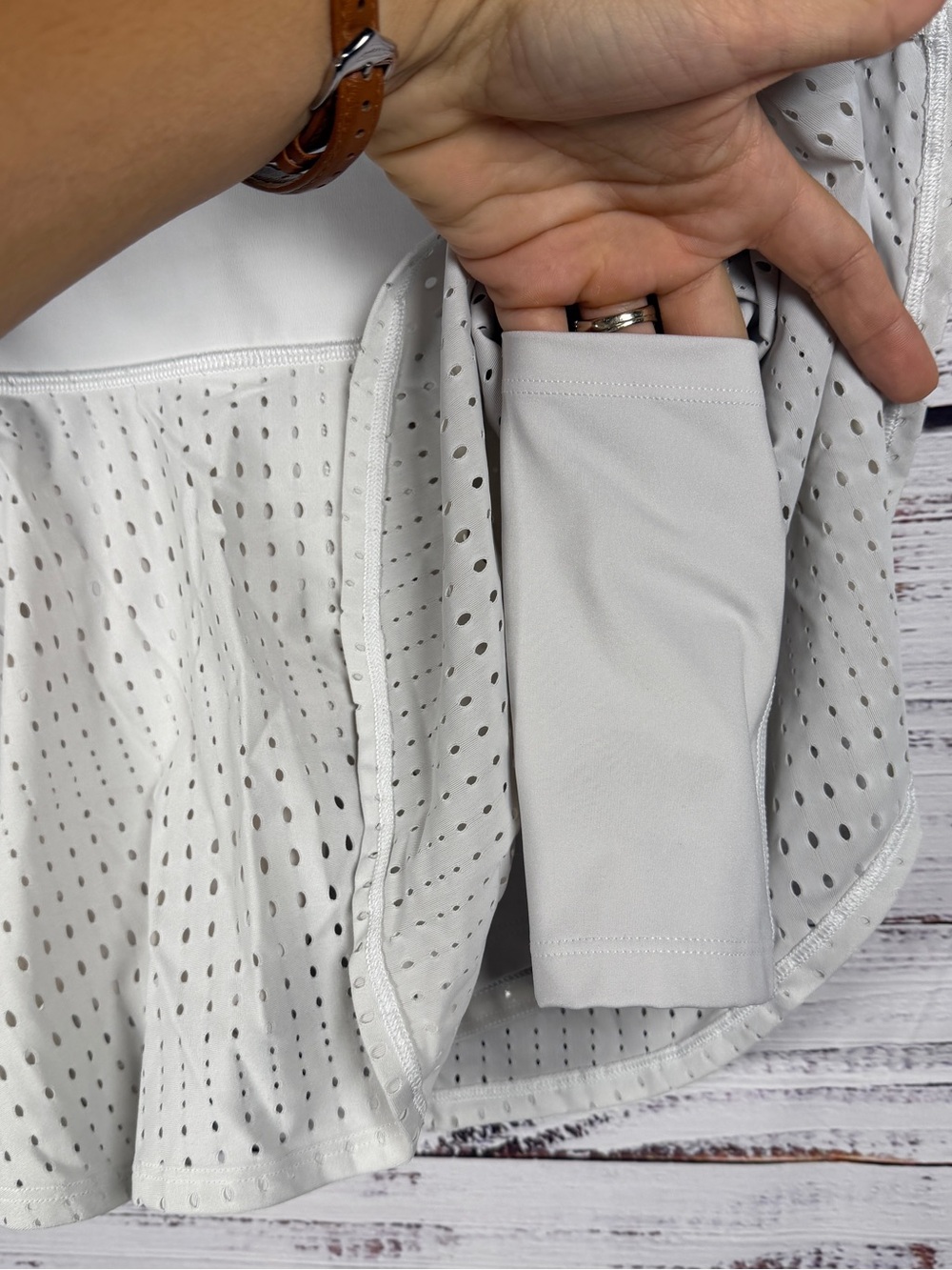 Athleta A-Game 14” Mesh Tennis Skort White Small - Picture 5 of 8
